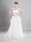 Atelier Catania Abito da sposa in pizzo con corpetto trasparente