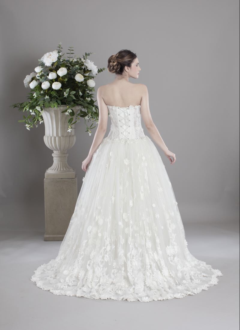 abito-sposa-con-margherite (2)