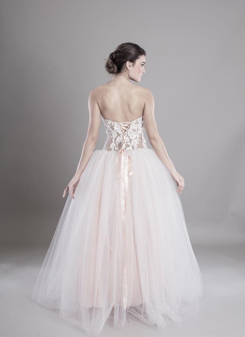 abito-sposa-jenny-tulle-rosa-con-corpetto-trasparente (5)