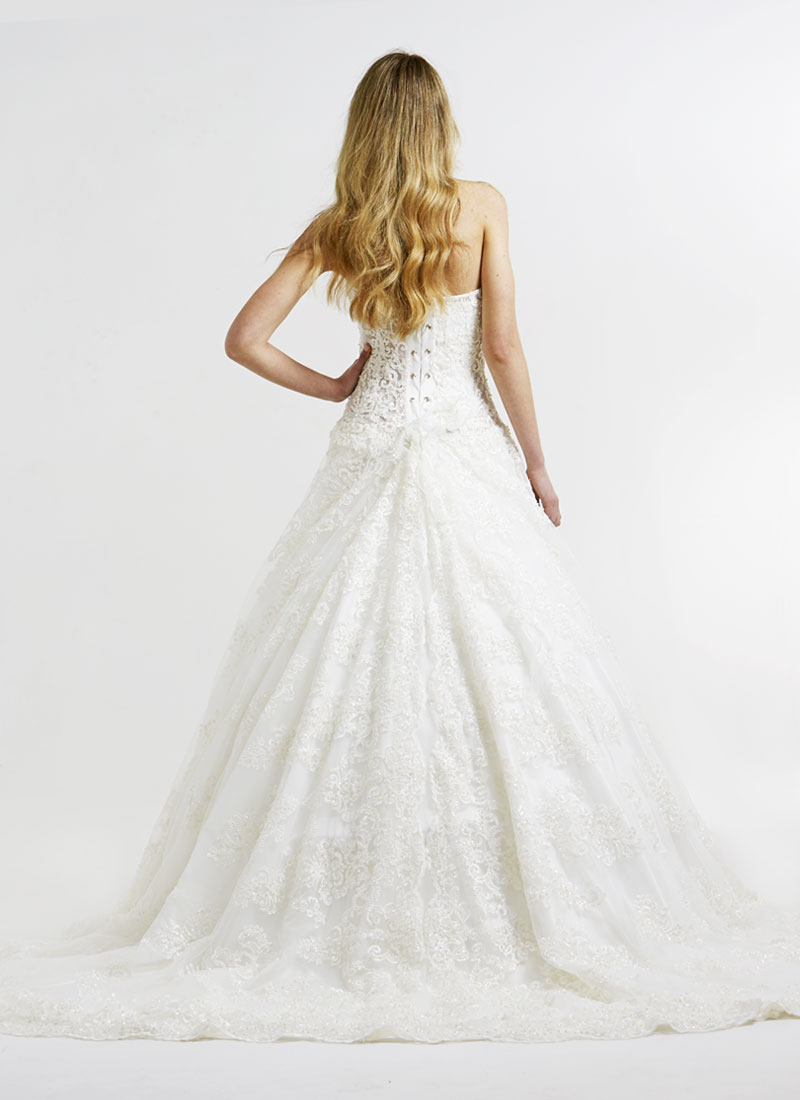 Abito_da_sposa_bustier_A_line_mariella_gennarino_800x1100_02 (2)