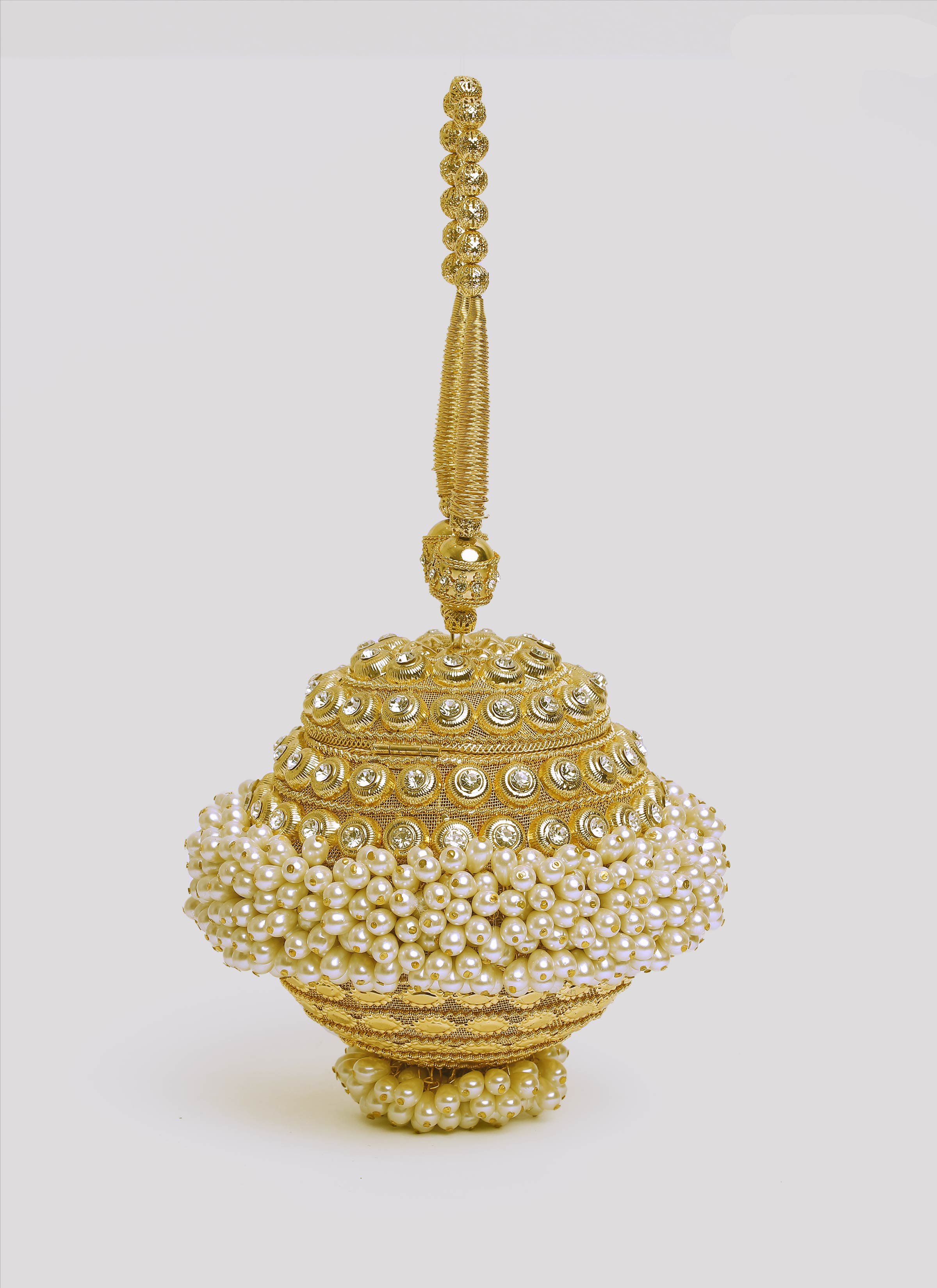Boule gioiello dorata con perle Mariella Gennarino